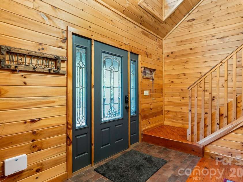 110 Mountain Crest Drive, Marion, NC 28752.  MLS# CAR4388359, YatesRealty ID 29006. 