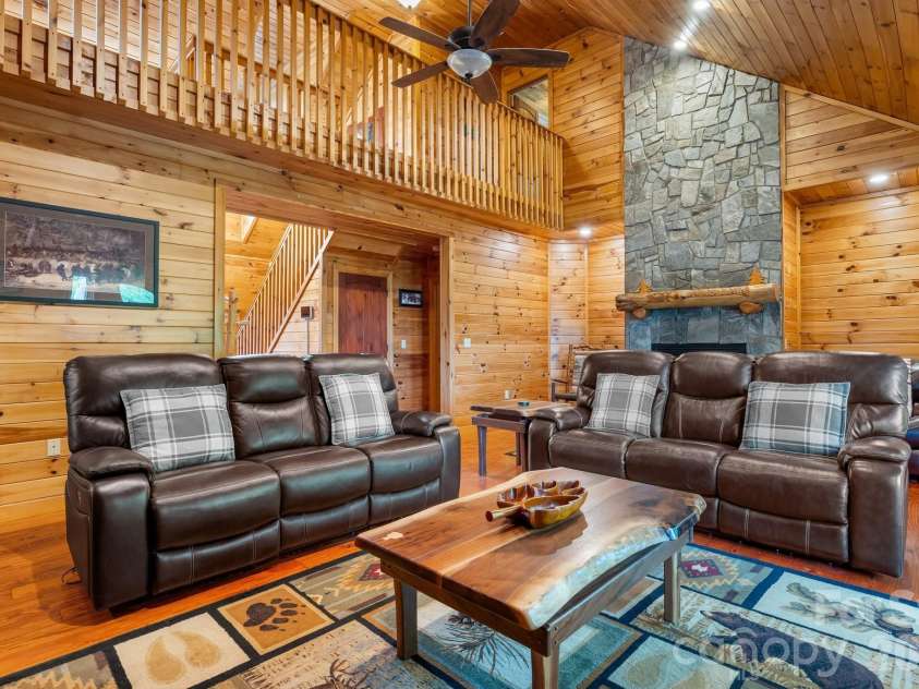 110 Mountain Crest Drive, Marion, NC 28752.  MLS# CAR4388359, YatesRealty ID 29006. 
