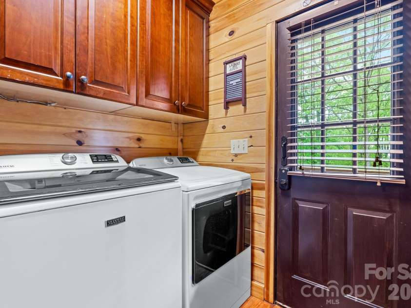 110 Mountain Crest Drive, Marion, NC 28752.  MLS# CAR4388359, YatesRealty ID 29006. 