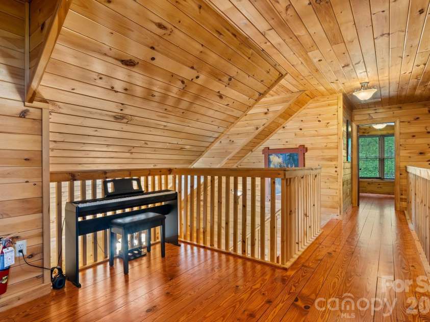 110 Mountain Crest Drive, Marion, NC 28752.  MLS# CAR4388359, YatesRealty ID 29006. 