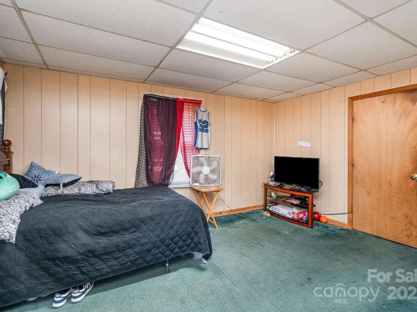 210 Lincoln Street, Badin, NC 28009.  MLS# CAR4278434, YatesRealty ID 29006. 