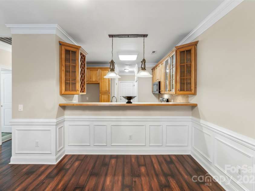 1143 21st Avenue, Hickory, NC 28601.  MLS# CAR4285530, YatesRealty ID 29007. Formal Dining Area