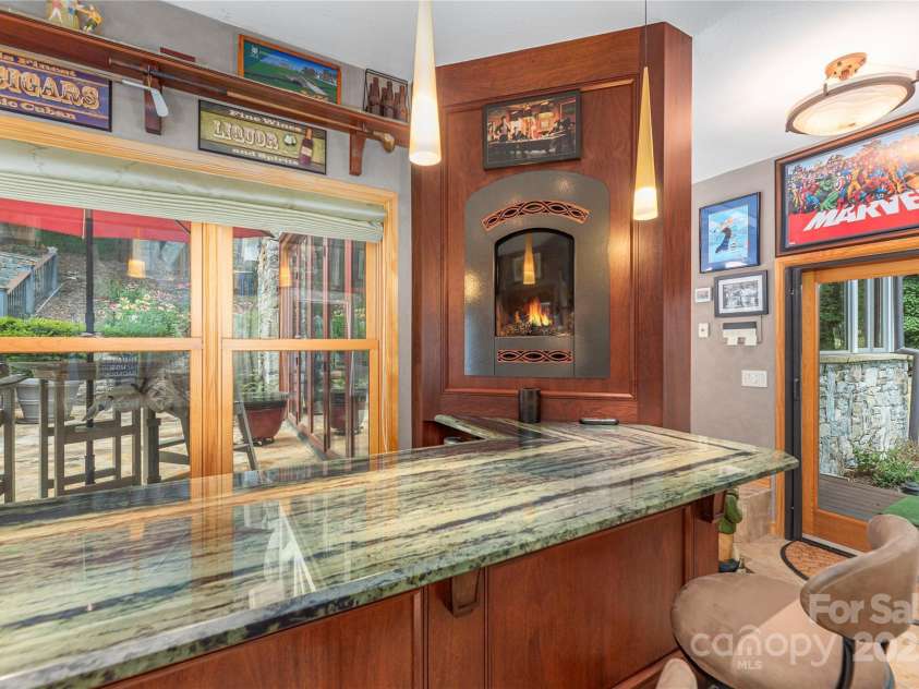 845 Eagles Nest Road, Waynesville, NC 28786.  MLS# CAR4281929, YatesRealty ID 29008. 