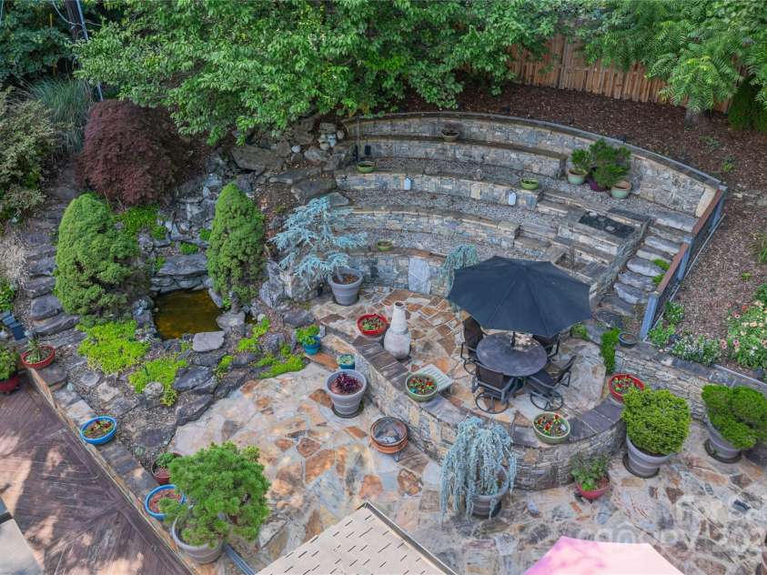 845 Eagles Nest Road, Waynesville, NC 28786.  MLS# CAR4281929, YatesRealty ID 29008. 