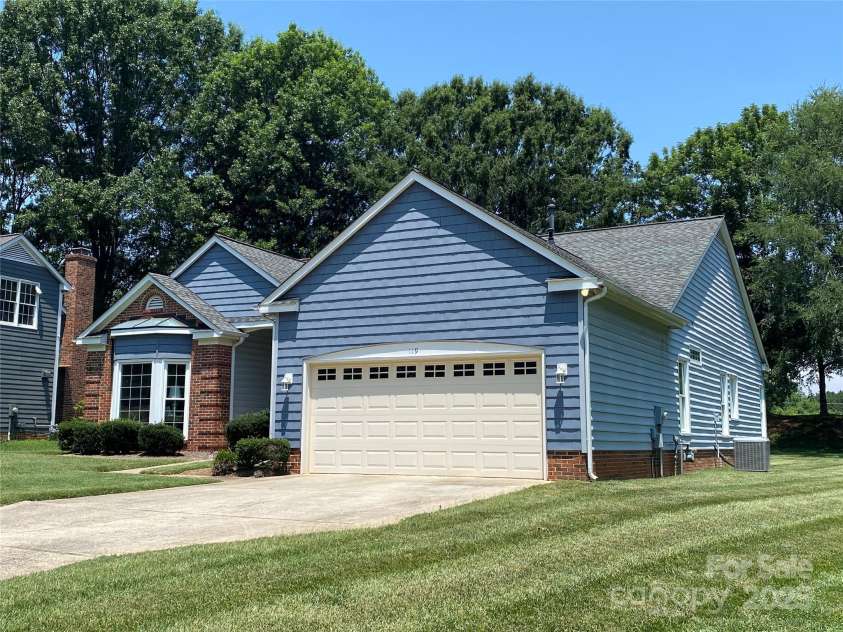 119 Southhaven Drive, Mooresville, NC 28117.  MLS# CAR4283214, YatesRealty ID 29009. 