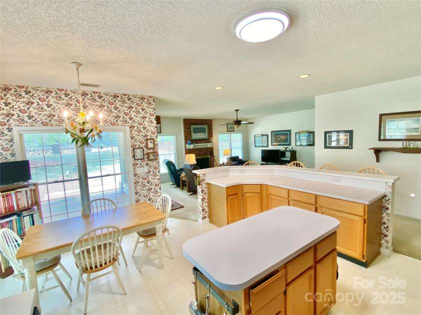 119 Southhaven Drive, Mooresville, NC 28117.  MLS# CAR4283214, YatesRealty ID 29009. 