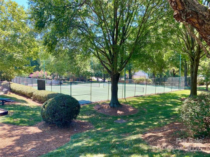 119 Southhaven Drive, Mooresville, NC 28117.  MLS# CAR4283214, YatesRealty ID 29009. 