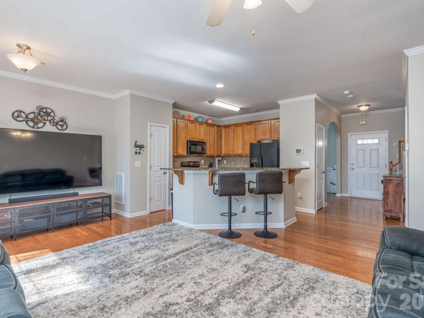 916 Coffee Tree Lane, Rock Hill, SC 29732.  MLS# CAR4335528, YatesRealty ID 29009. 