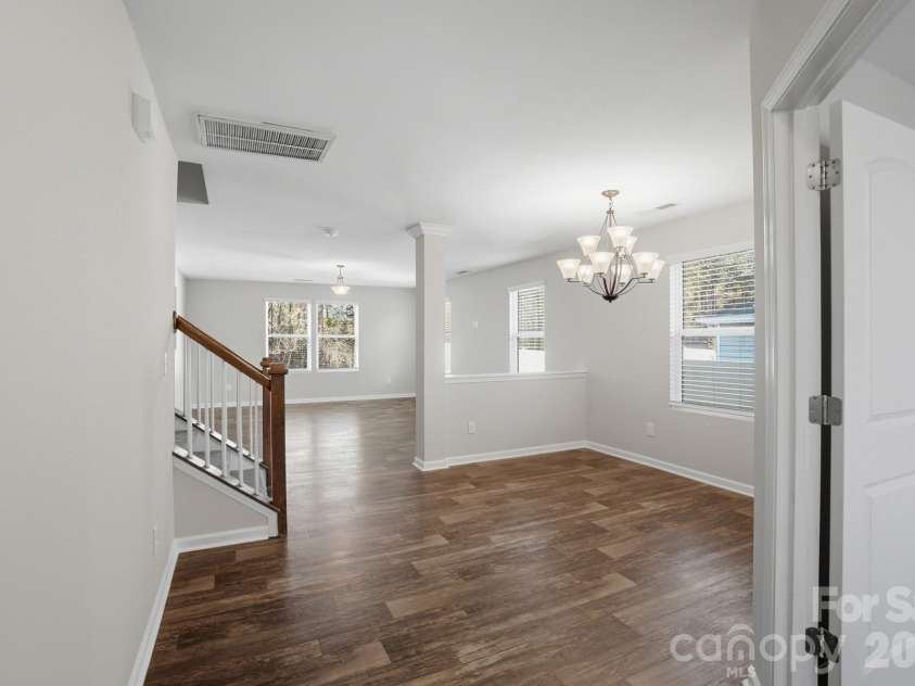 1000 Newfound Hollow Drive, Charlotte, NC 28214.  MLS# CAR4353214, YatesRealty ID 2901. 