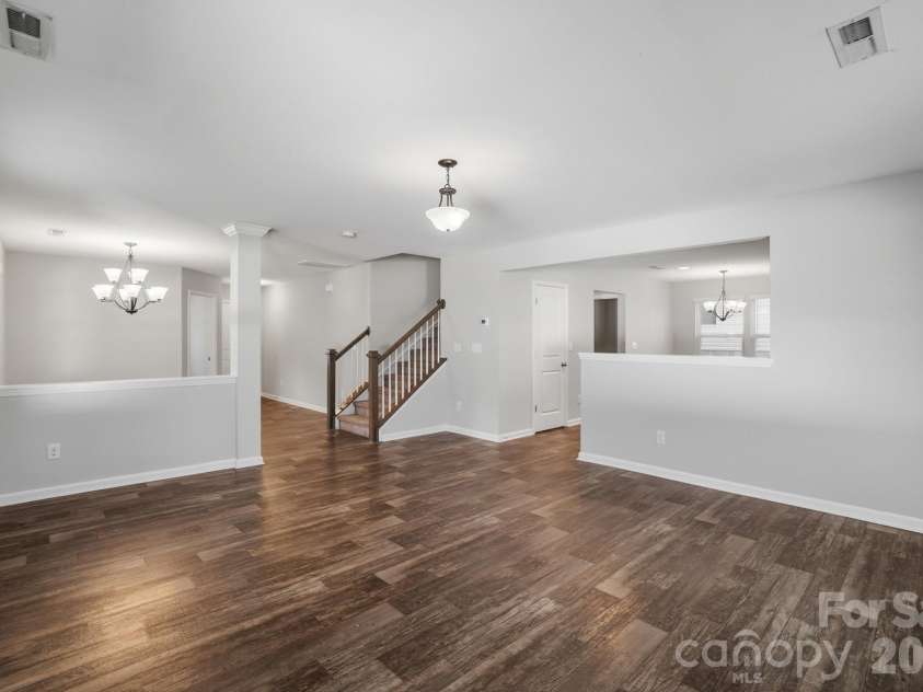 1000 Newfound Hollow Drive, Charlotte, NC 28214.  MLS# CAR4353214, YatesRealty ID 2901. 