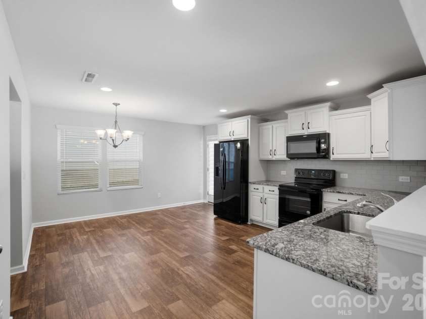 1000 Newfound Hollow Drive, Charlotte, NC 28214.  MLS# CAR4353214, YatesRealty ID 2901. 