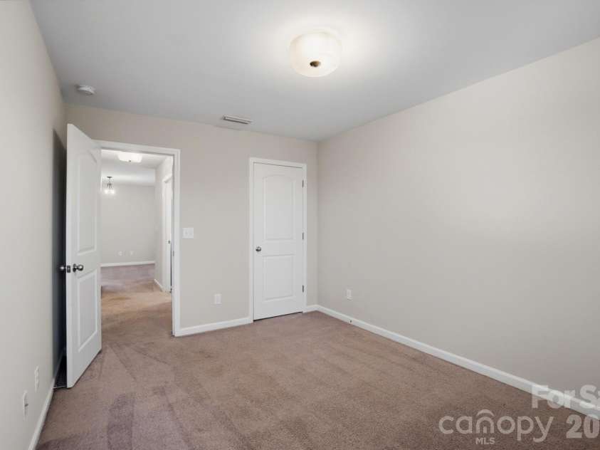 1000 Newfound Hollow Drive, Charlotte, NC 28214.  MLS# CAR4353214, YatesRealty ID 2901. 