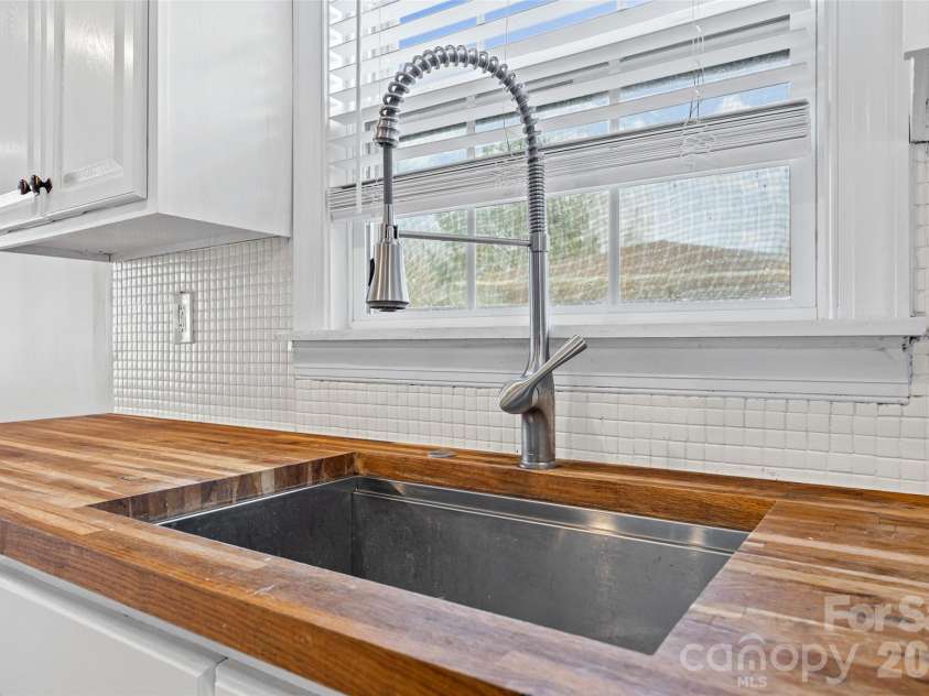 2068 Franklin Street, Rock Hill, SC 29732.  MLS# CAR4340371, YatesRealty ID 2901. 