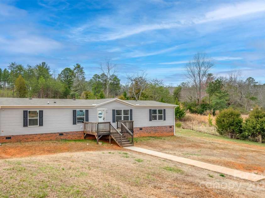 886 Hines Road, Mooresboro, NC 28114.  MLS# CAR4228895, YatesRealty ID 2901. 