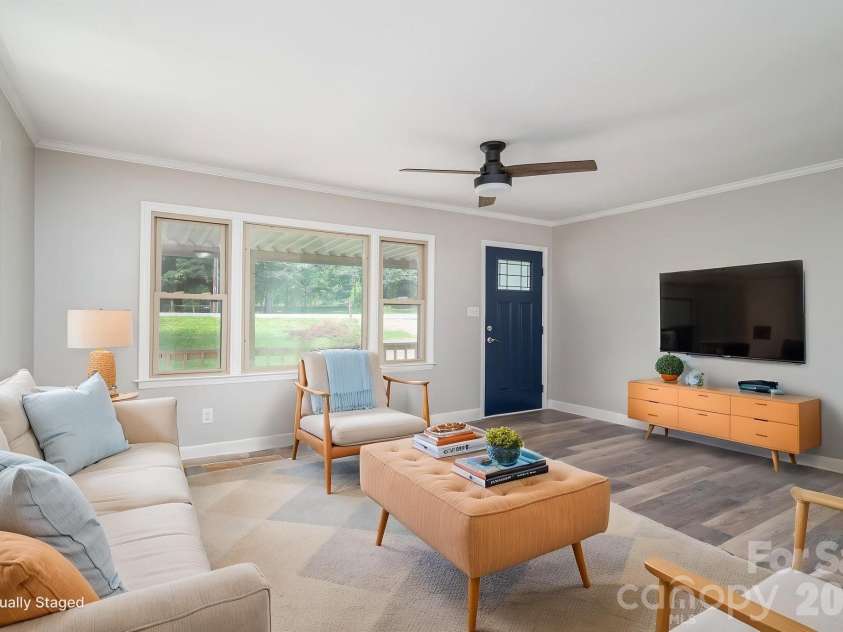 626 Dallas Spencer Mtn Road, Dallas, NC 28034.  MLS# CAR4391522, YatesRealty ID 29011. 