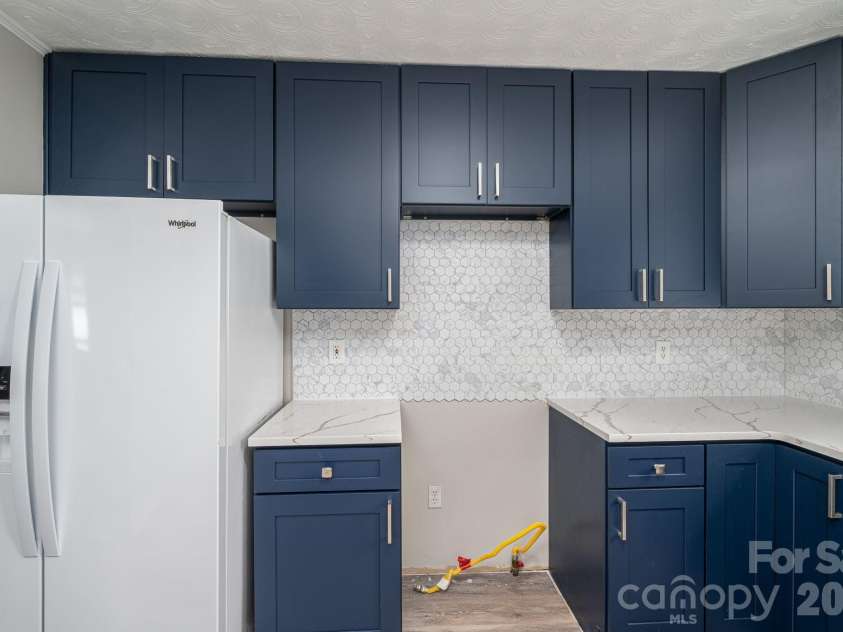 626 Dallas Spencer Mtn Road, Dallas, NC 28034.  MLS# CAR4391522, YatesRealty ID 29011. 