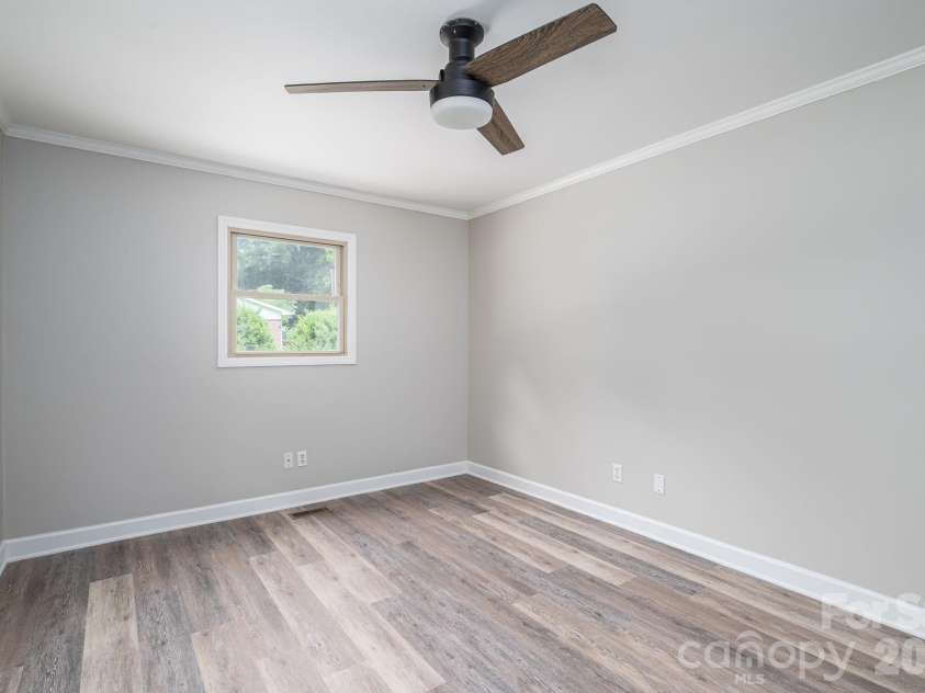 626 Dallas Spencer Mtn Road, Dallas, NC 28034.  MLS# CAR4391522, YatesRealty ID 29011. 