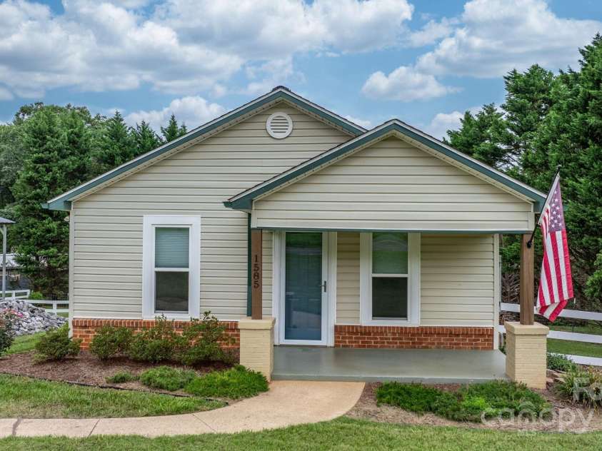 1585 Amherst Road, Morganton, NC 28655.  MLS# CAR4282056, YatesRealty ID 29012. 
