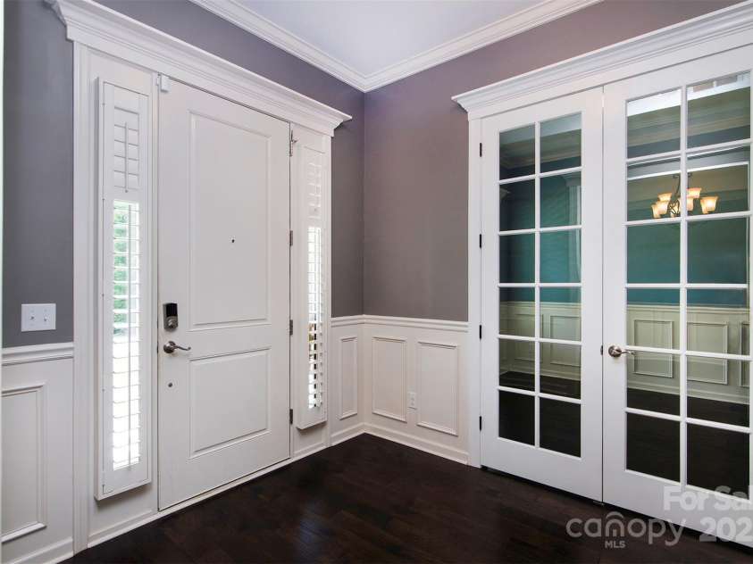 8402 Aspen Court, Charlotte, NC 28227.  MLS# CAR4274770, YatesRealty ID 29013. 