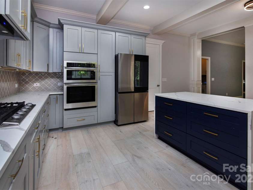 8402 Aspen Court, Charlotte, NC 28227.  MLS# CAR4274770, YatesRealty ID 29013. 