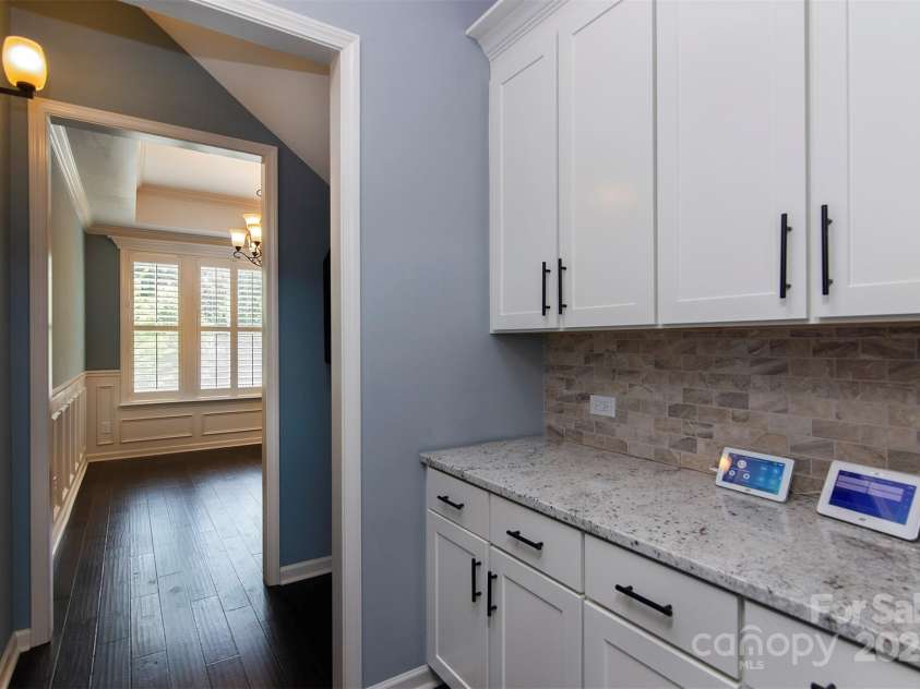 8402 Aspen Court, Charlotte, NC 28227.  MLS# CAR4274770, YatesRealty ID 29013. 