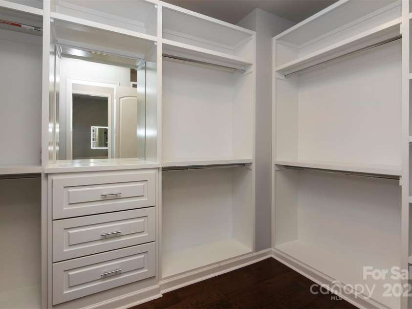 8402 Aspen Court, Charlotte, NC 28227.  MLS# CAR4274770, YatesRealty ID 29013. 