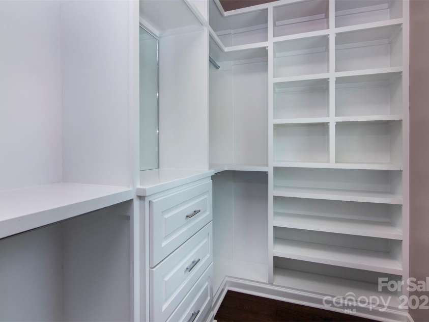 8402 Aspen Court, Charlotte, NC 28227.  MLS# CAR4274770, YatesRealty ID 29013. 