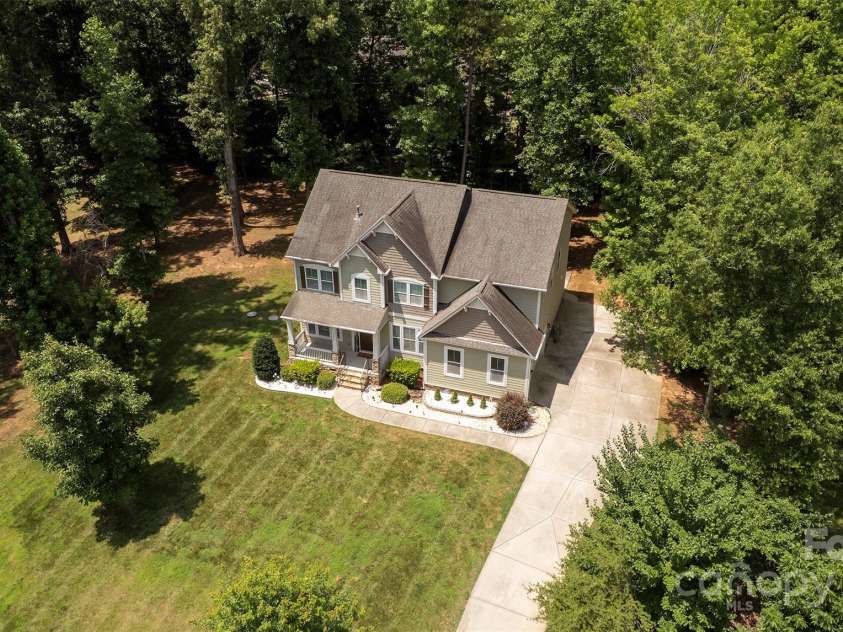 8402 Aspen Court, Charlotte, NC 28227.  MLS# CAR4274770, YatesRealty ID 29013. 