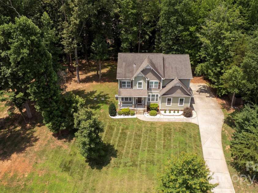 8402 Aspen Court, Charlotte, NC 28227.  MLS# CAR4274770, YatesRealty ID 29013. 