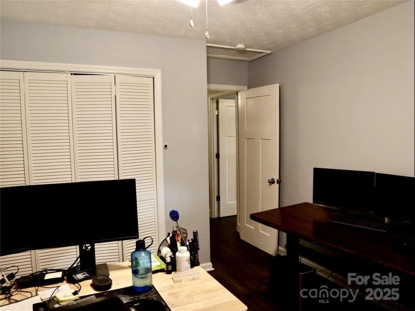 53 Windy Oaks Ridge, Burnsville, NC 28714.  MLS# CAR4281473, YatesRealty ID 29014. 