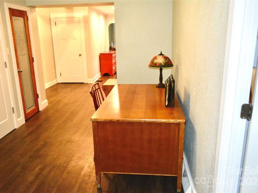 53 Windy Oaks Ridge, Burnsville, NC 28714.  MLS# CAR4281473, YatesRealty ID 29014. 