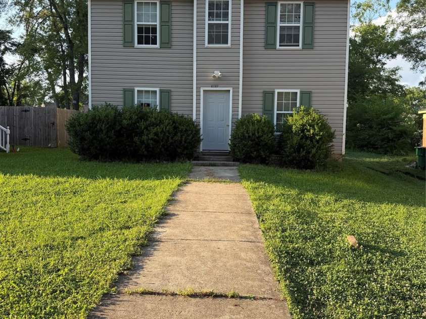 3128 Seymour Drive, Charlotte, NC 28208.  MLS# CAR4389956, YatesRealty ID 29015. 
