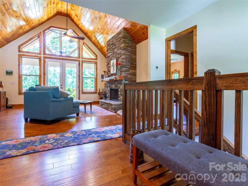 86 Crossings Circle, Fairview, NC 28730.  MLS# CAR4391576, YatesRealty ID 29016. 