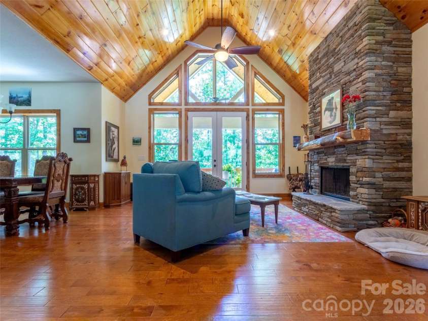 86 Crossings Circle, Fairview, NC 28730.  MLS# CAR4391576, YatesRealty ID 29016. 