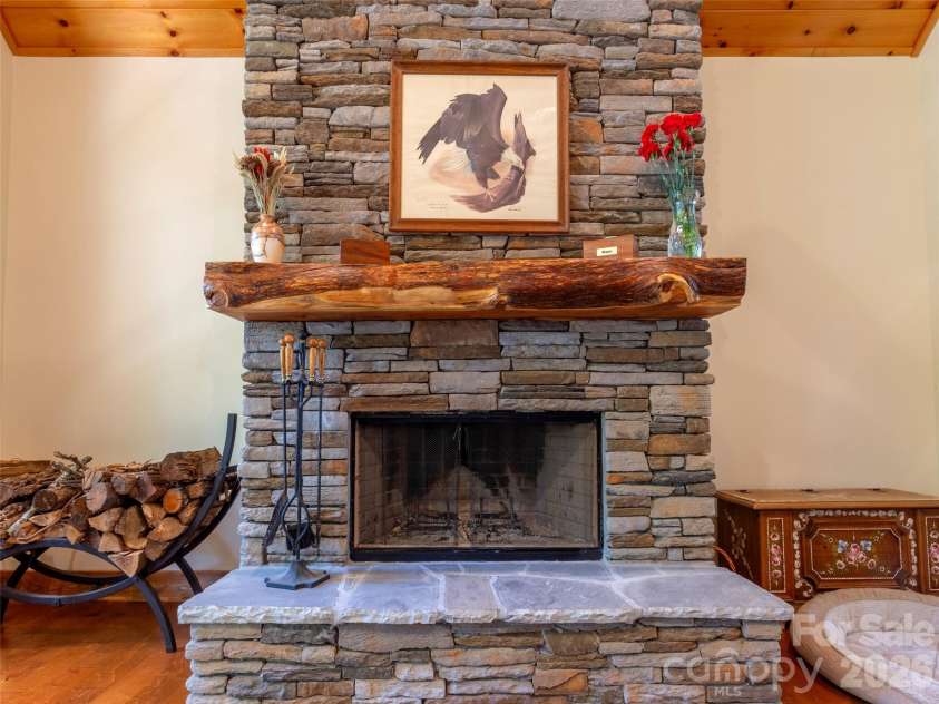 86 Crossings Circle, Fairview, NC 28730.  MLS# CAR4391576, YatesRealty ID 29016. 