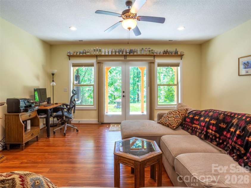 86 Crossings Circle, Fairview, NC 28730.  MLS# CAR4391576, YatesRealty ID 29016. 