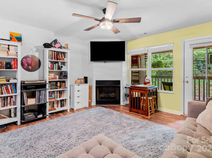 210 Carrington Place, Arden, NC 28704.  MLS# CAR4285258, YatesRealty ID 29017. 