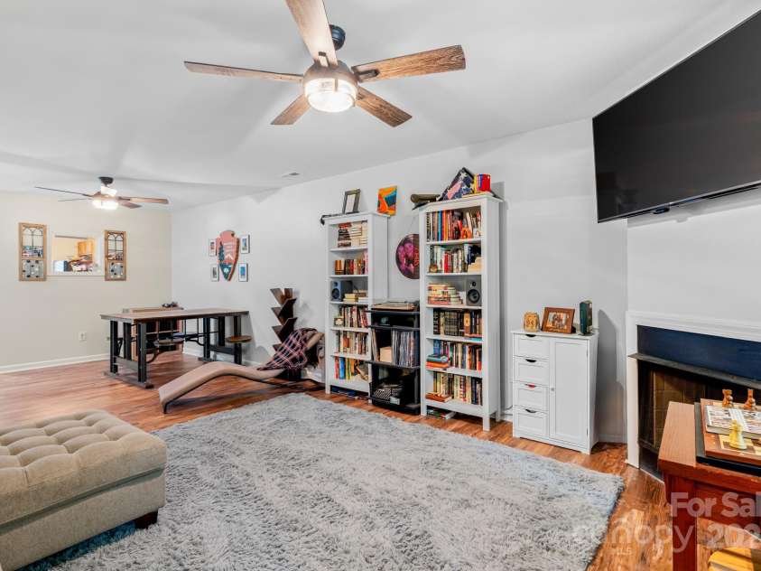 210 Carrington Place, Arden, NC 28704.  MLS# CAR4285258, YatesRealty ID 29017. 