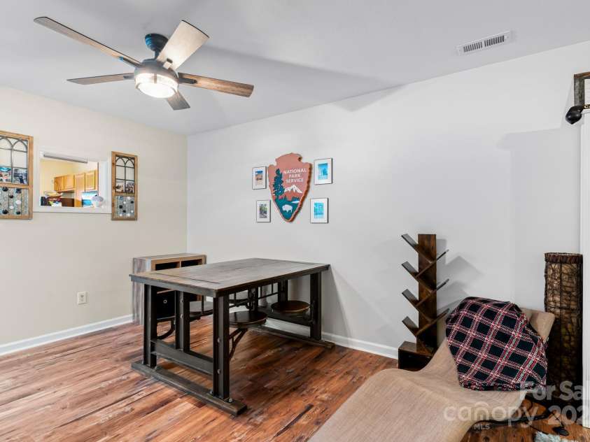 210 Carrington Place, Arden, NC 28704.  MLS# CAR4285258, YatesRealty ID 29017. 