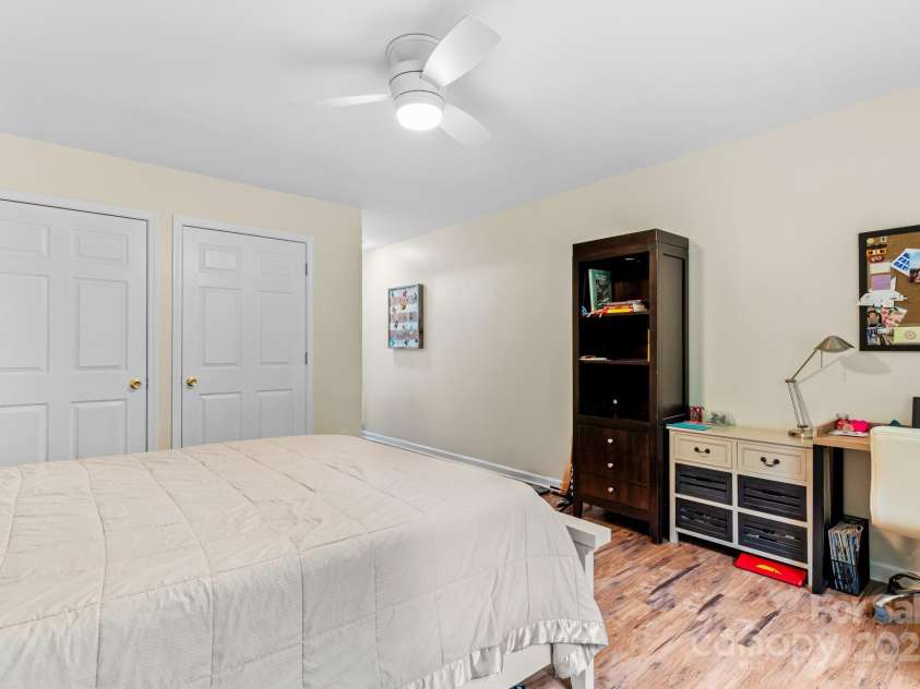 210 Carrington Place, Arden, NC 28704.  MLS# CAR4285258, YatesRealty ID 29017. 