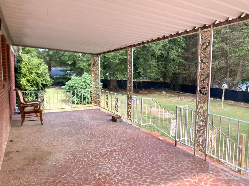 2855 Gheen Road, Salisbury, NC 28147.  MLS# CAR4279320, YatesRealty ID 29018. 