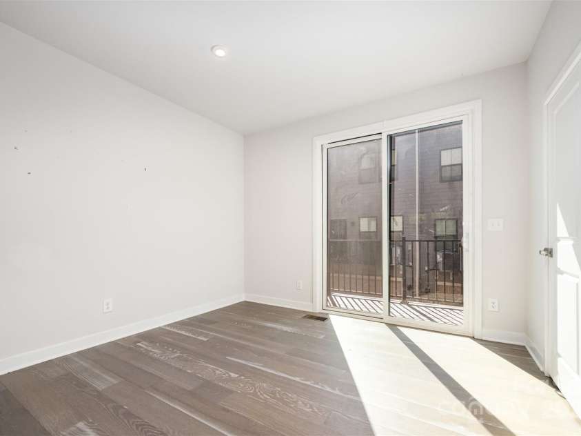 540 Billingsley Road, Charlotte, NC 28211.  MLS# CAR4307835, YatesRealty ID 2902. 