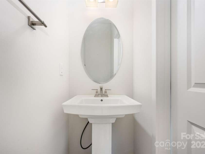 540 Billingsley Road, Charlotte, NC 28211.  MLS# CAR4307835, YatesRealty ID 2902. 