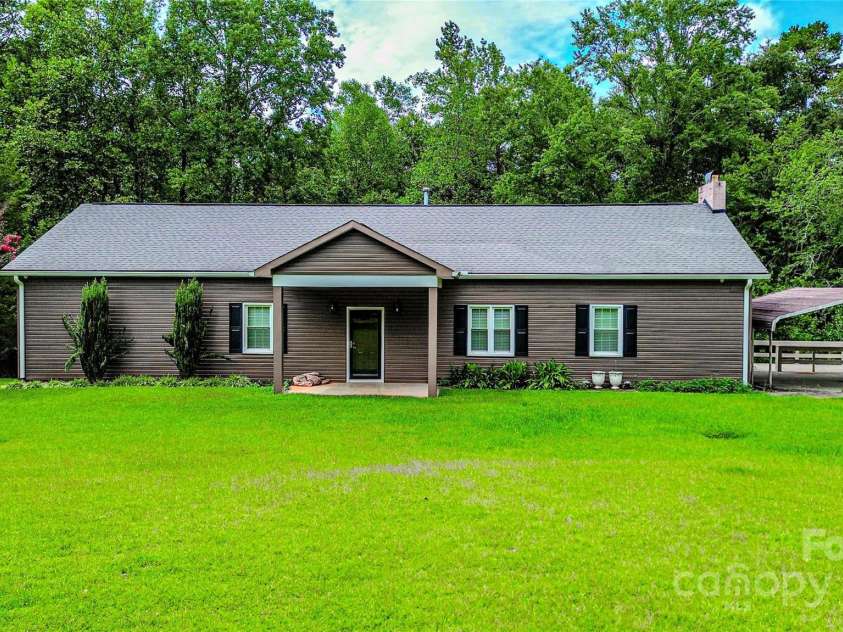 883 Pinehurst Road, Ellenboro, NC 28040.  MLS# CAR4291077, YatesRealty ID 2902. 