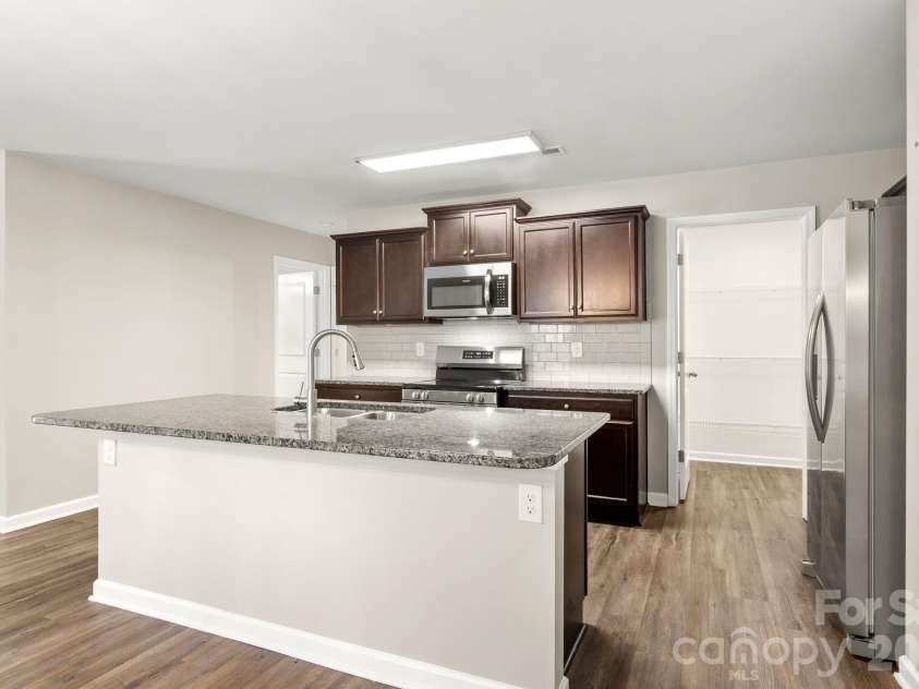 637 Nannyberry Lane, Concord, NC 28025.  MLS# CAR4388697, YatesRealty ID 29020. 