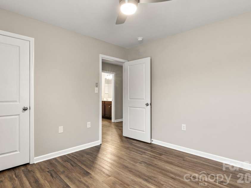 637 Nannyberry Lane, Concord, NC 28025.  MLS# CAR4388697, YatesRealty ID 29020. 