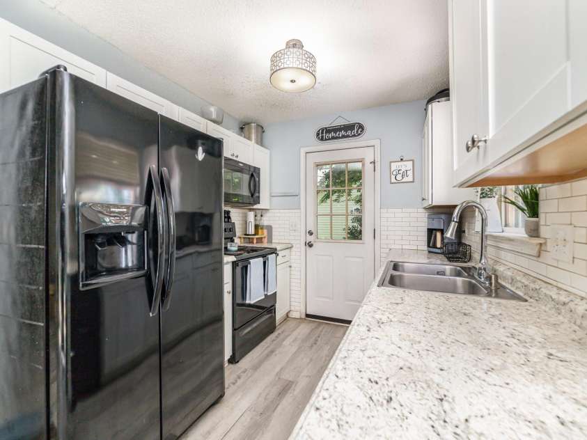 645 Montgomery Drive, Rock Hill, SC 29732.  MLS# CAR4276606, YatesRealty ID 29020. 