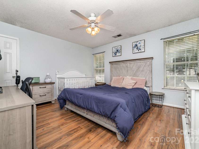 645 Montgomery Drive, Rock Hill, SC 29732.  MLS# CAR4276606, YatesRealty ID 29020. 