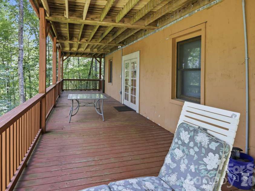 119 Egret Road, Lake Lure, NC 28746.  MLS# CAR4391590, YatesRealty ID 29021. 