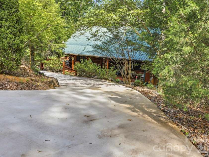 119 Egret Road, Lake Lure, NC 28746.  MLS# CAR4391590, YatesRealty ID 29021. 